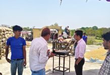 SDM Conducts Surprise Inspection : एसडीएम ने किया उपार्जन केंद्र का आकस्मिक निरीक्षण!