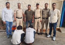 मन्दसौर पुलिस द्वारा गांधी चौराहै पर हुई हत्या के मामले 2 आरोपियों को गिरफ्तार किया