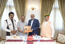 उप राष्ट्रपति श्री सी पी राधाकृष्णन से राजस्थान विधानसभाध्यक्ष श्री वासुदेव देवनानी की शिष्टाचार भेंट