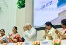 नारी की शक्ति की यह वंदना सराहनीय है…