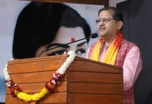 इंदौर लेखिका संघ के सम्मान समारोह में डॉ विकास दवे ने सुनाए वियतनाम यात्रा के रोचक किस्से