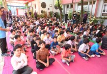 Summer Camp Concludes : 14 दिवसीय समर कैंप का समापन, किए शिविर में शामिल सभी बच्चों को प्रमाण-पत्र वितरीत!