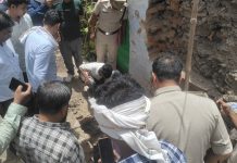 निर्माण कार्य के दौरान घर की नींव में मिले चांदी के सिक्के, अधिकारी और पुलिस बल मौके पर पहुंचा