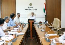 हर जिला अपनी अर्थव्यवस्था बनाने की पहल करे,मुख्य सचिव श्री जैन ने कलेक्टर कांफ्रेंस में की समीक्षा
