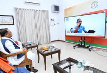 मन की बात में गूंजा छत्तीसगढ़ का गौरव: PM मोदी ने युवा धावक अनिमेष कुजूर की ऐतिहासिक उपलब्धि और मल्हार की सांस्कृतिक धरोहर का किया उल्लेख