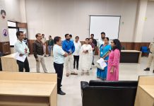 ADM Shalini Shrivastava Conducted an Inspection : समान नागरिक संहिता समिति की बैठक की तैयारियों को लेकर ADM ने अधिकारियों के साथ लिया जायजा!