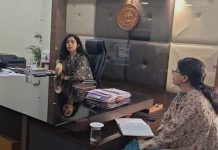 Innovative Initiative : वकीलों को घंटों इंतजार से मिली निजात, अब ग्रामीण SDM न्यायालय में वाट्सअप पर मिलेगी जानकारी!