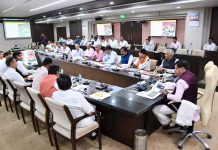 MP Cabinet Decisions: कृषक कल्याण के लिए मंडी शुल्क एक रुपये से 1.50 रुपये, कपास पर मंडी फीस की दर 1% से घटाकर 0.5% करने का अनुमोदन