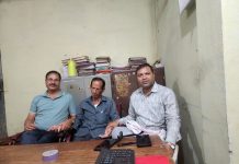 Indore Lokayukta Trap: केसीसी लोन रिन्यू करने के नाम पर 20 हजार रुपये रिश्वत लेते सहकारी संस्था के 2 कर्मचारी लोकायुक्त के हत्थे चढ़े