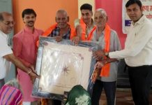 Happiness shared with residents of old age home : वैश्य रत्न उमाशंकर गुप्ता के 73वें जन्मदिन पर वृद्धाश्रम में बुजुर्गों के बीच बांटी खुशियां!