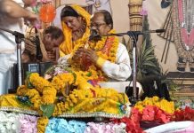 श्रीकृष्ण के परम भक्त नृसिंह मेहता की अगाध भक्ति का भावपूर्ण वर्णन किया, पंडित अनिरुद्ध मुरारी ने!
